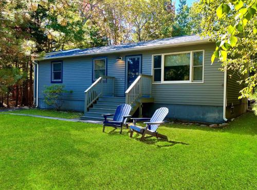 Blueberry Basecamp 98ft to Acadia! Hike from Home, AC, Deck, Near Bar Harbor
