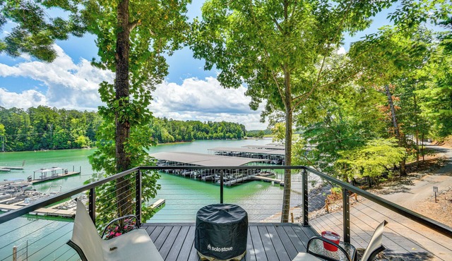 Boat Slip & Smokeless Fire Pit: Lake James Cottage