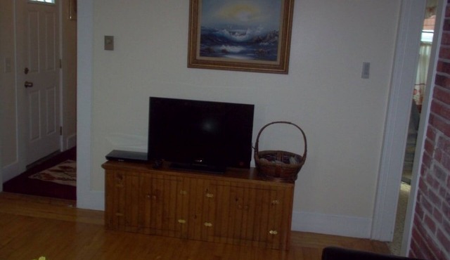Book this month & save 75 on your Maine vacation getaway! BEAUTIFUL& WELL KEPT