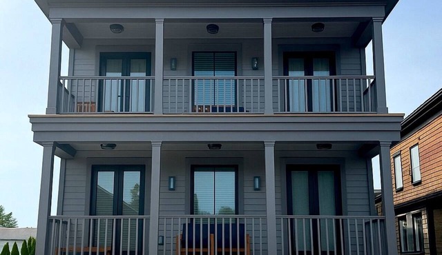 Brand New Construction! 1 Bed/1Bath w/Private Deck off Broadway downtown Newport