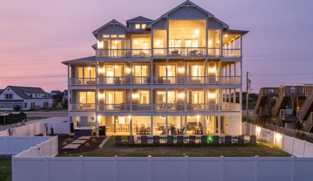Brand New Oceanfront Home + Pets Stay Free!