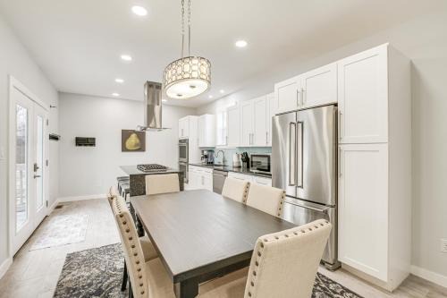 Bright & Modern Home: 2 Mi to Presque Isle Airport