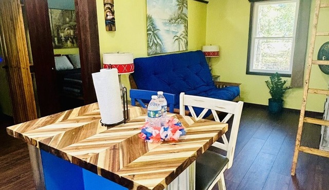 Cabin Tortuga: a Hidden Oasis!