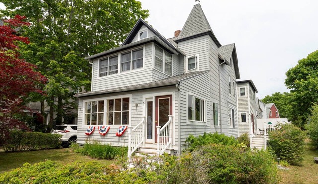 Charming Home Apt - Walk to Acadia & the Harbor
