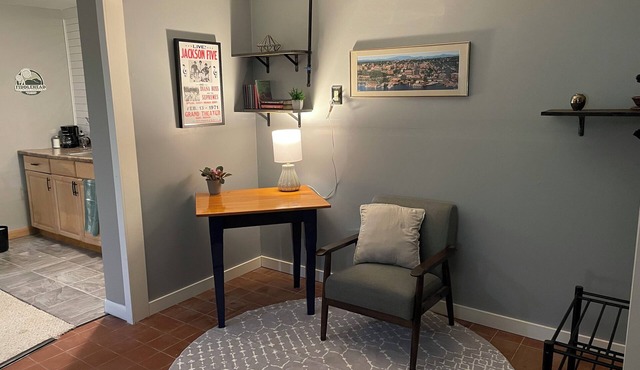 Charming studio in South Burlington with WiFi in South Burlington