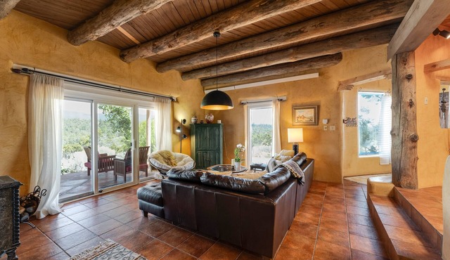 Classic Adobe Desert Home, Stunning Mountain Views, Rustic Luxury