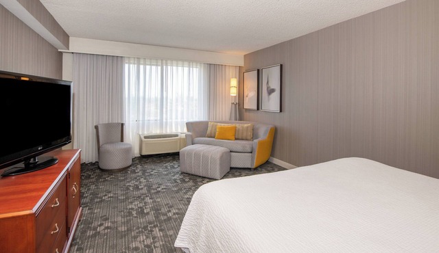 Courtyard by Marriott Newark Silicon Valley in Newark