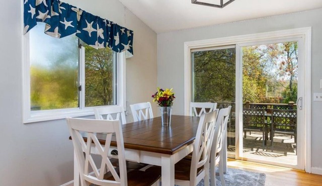 Cozy Summer Family Beach House in Bonnet Shores