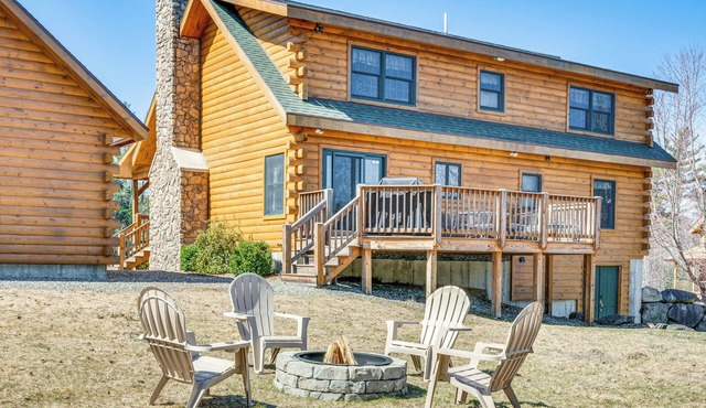 Deck, Grill & Views! Carroll Log Cabin Near Hiking
