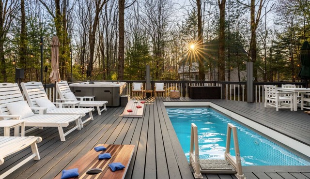 Designer Poconos Themed 5BR | Game Pool Spa