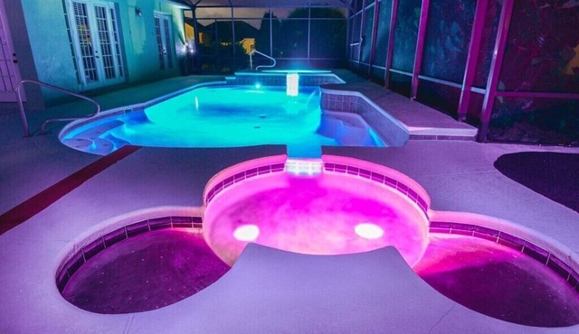 Disney theme rooms,Splashpad, Movie Theater, Private Pool