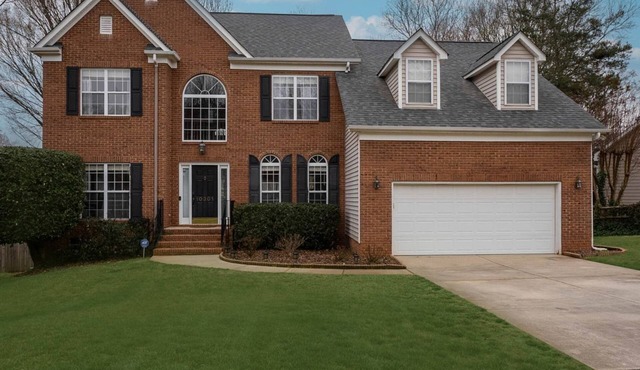 Fantastic Cottage with Fire Pit and Barbecue in Charlotte, North Carolina