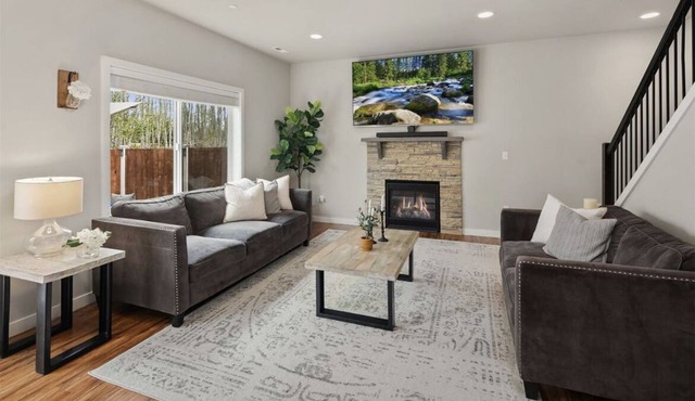 Fantastic South Everett 4 bedroom, 2.5 bath home in Everett