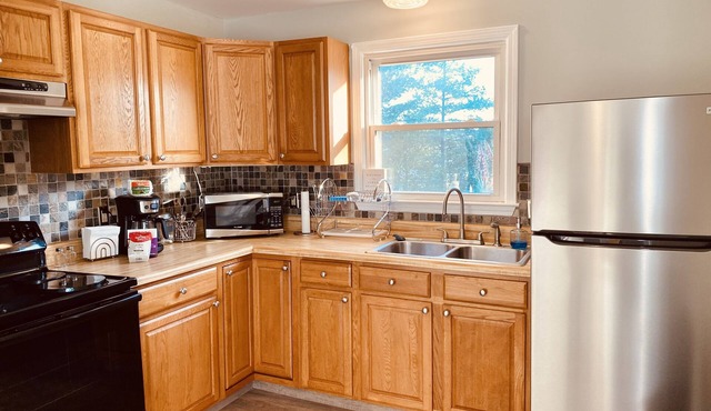 Franklin Condo Fully furnished, 31 day minimum lease, near downtown Franklin