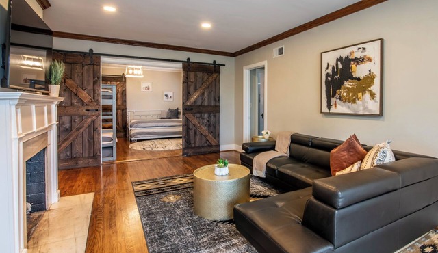 Garden Haven - Family/WiFi/Fenced Backyard/Pets