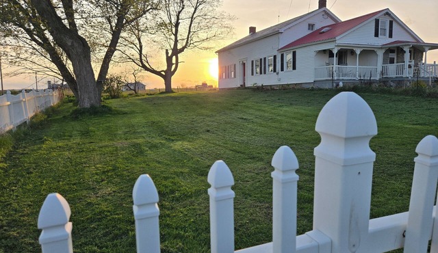 Gorgeous Views - 30 acre Farmhouse Close to Saratoga & Lake George - New Listing