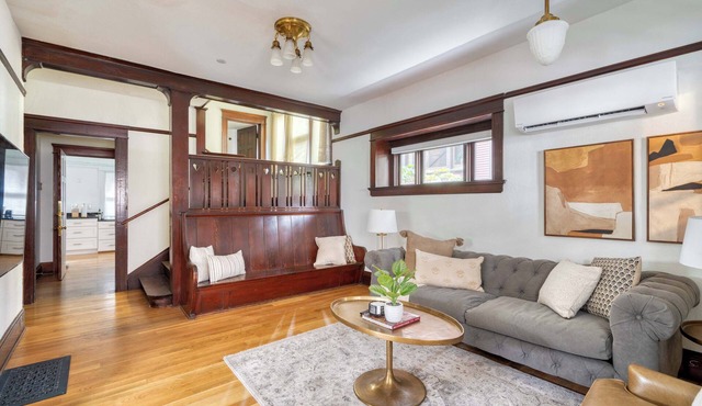 Historic 2BR | Walk to NW 23rd Shops & Eats