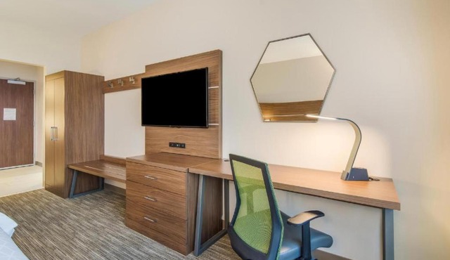 Holiday Inn Express & Suites - Asheboro by IHG