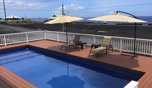 INCREDIBLE VIEW! 5 BEDROOM HOME WITH PRIVATE POOL OVERLOOKING THE OCEAN!