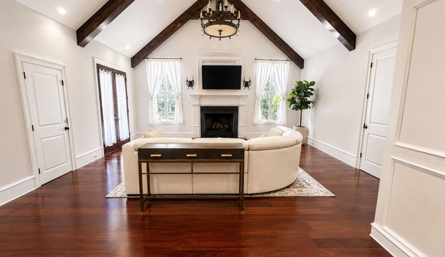 Luxury Buckhead Retreat in the most pristine area of Atlanta