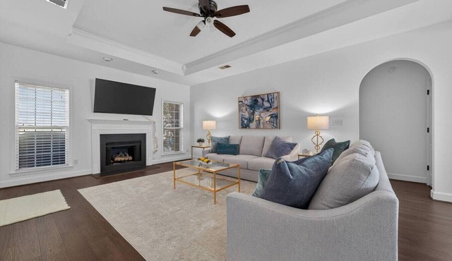 Main Level Luxury Living in Vestavia Hills!