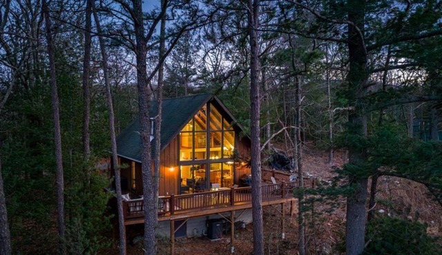 Moon View A-Frame - Wood Sauna, Mountain Views, Fire Pit, Wood Stove, Stargazing