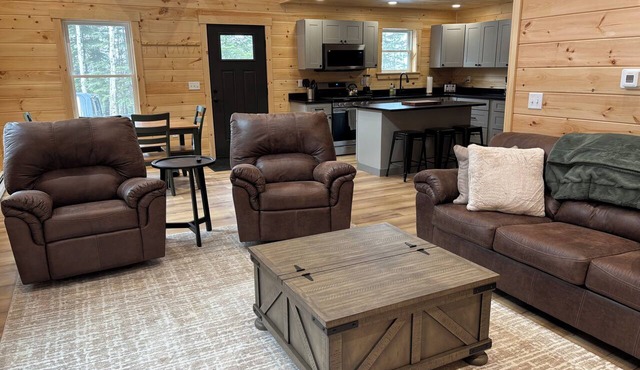 New Built! 2025 Cozy 3-bedroom chalet with water access to Rangeley Lake