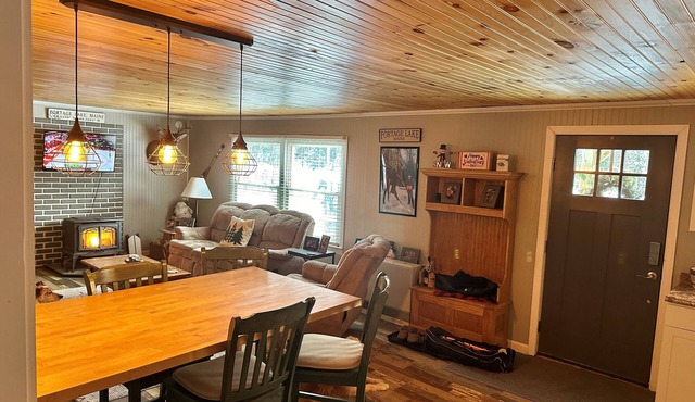 Newly Renovated, perfectly located and fully equiped.