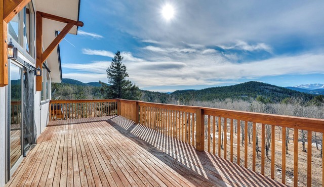 Pristine Cabin w/Stables in Black Hawk by Casinos