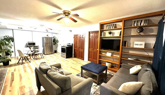 Private 1BR Mins to Downtown | Serene Backyard