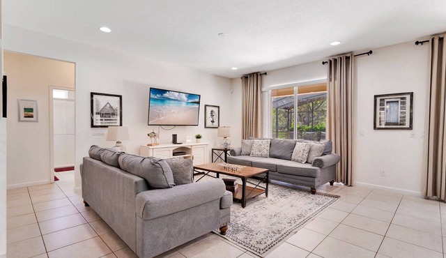 Private Pool, Game Room | Perfect for Large Groups with 5 King Suites - Sleeps 22