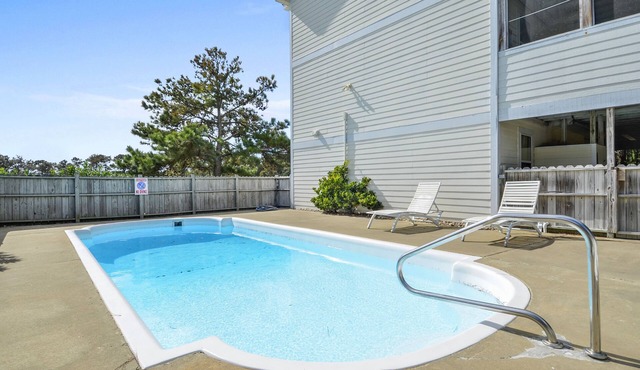 Private pool, Hot Tub!