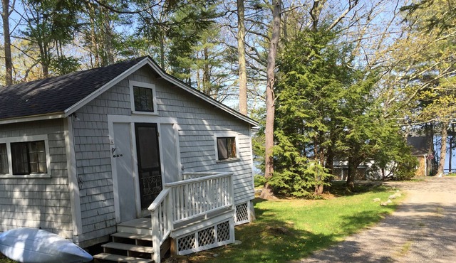 Quiet Waterview Cottage