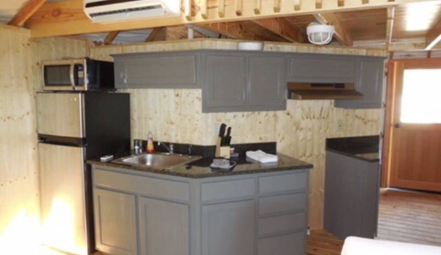 Red Yurt in Clear Creek Cove RV Resort sleeps 6 Logan Martin Lake