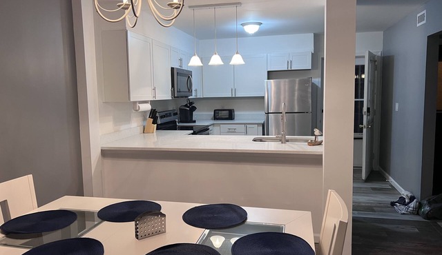 Rehoboth Beach Condo 1 mile to the beach and Boardwalk w/pool! Sleeps 6