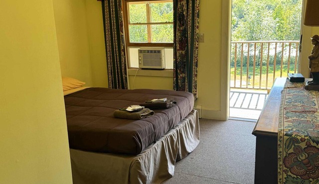Riverfront King Room in West Forks, Maine