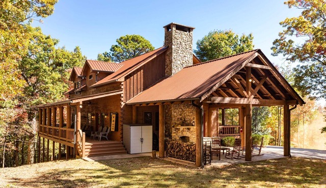 Secluded Mountain Views | Hot Tub | Pickleball