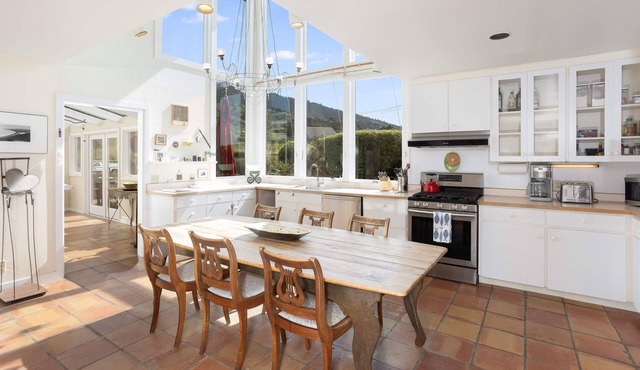 Steps From the Beach, Private Yard, Hot Tub