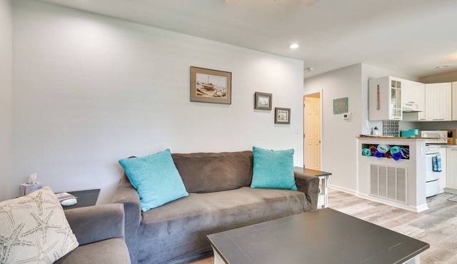 Steps to Ocean! Family-friendly Carolina Beach Gem
