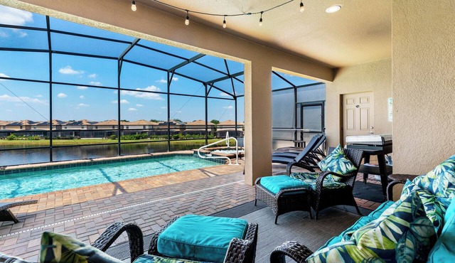 Sunset View, lake view, game room, Windsor at Westside resort, Nr Disney/Golf