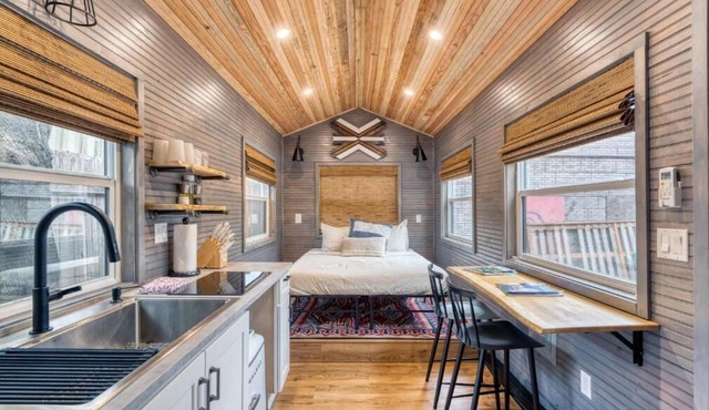 The Hamlet by Stay Portland - Clinton