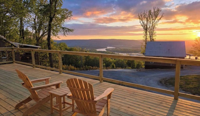 This is IT Cabin with a hot tub, fire pit, & indoor pool!