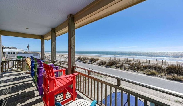 This' L Do - Oceanfront - Upcycled Vintage Beach Cottage