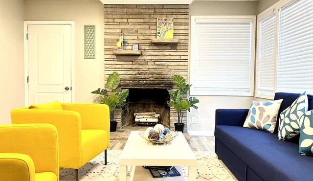 Vibrant 3BR Greensboro Home | Game Room & Yard