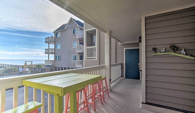 Walk to Shore! Ocean-View Condo in Carolina Beach