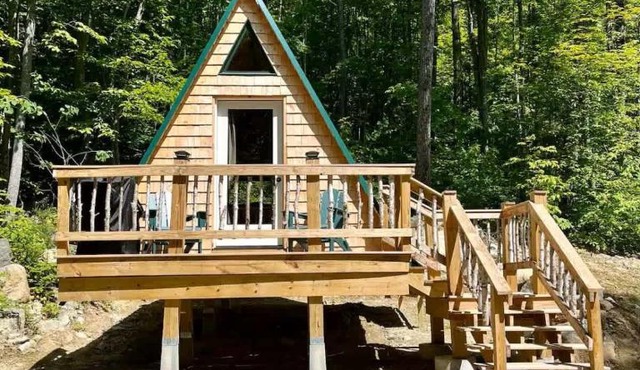 White Mountains Forest A-Frame Stars Firepit