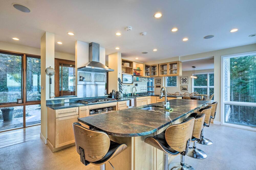 Photo of Kitchen in Sebasco Estates
