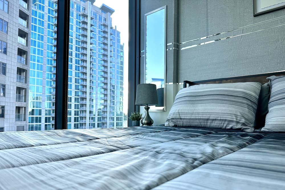 Photo of Bedroom in Lenox