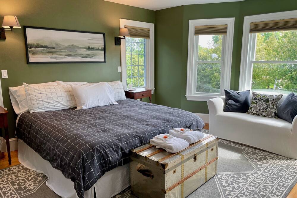 Photo of Bedroom in Bar Harbor