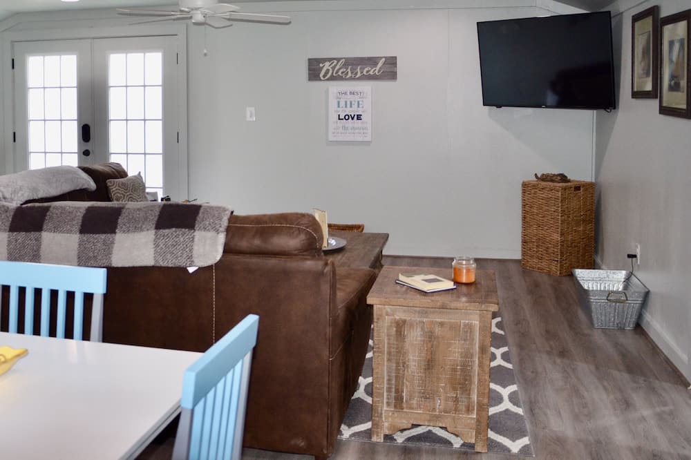 Photo of Bedroom in Brices Creek